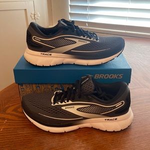 Women’s Brooks Trace 2